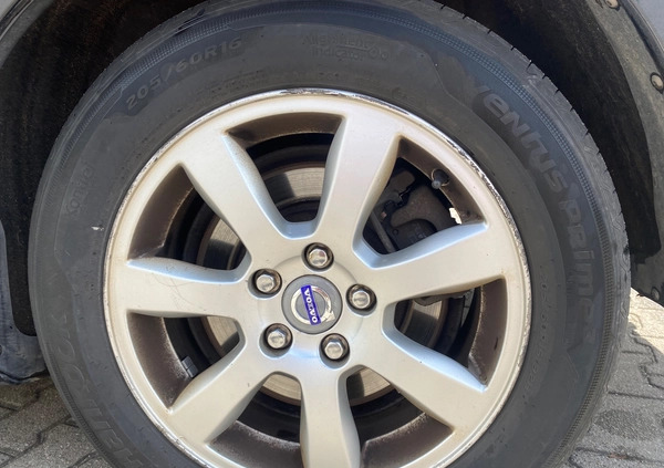 Volvo V60 cena 24650 przebieg: 306000, rok produkcji 2012 z Mikołajki małe 56